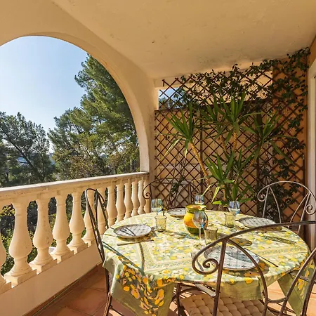 Апартаменты Domaine De La Luquette-1 By Interhome Йер