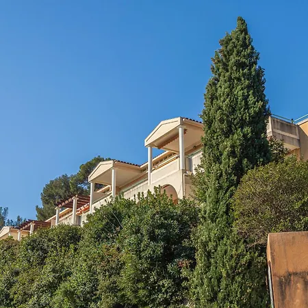 Апартаменты Domaine De La Luquette-1 By Interhome Йер